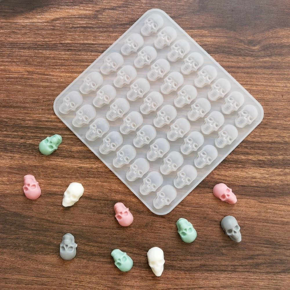 small skull ice mold